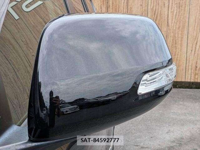 Toyota LAND CRUISER PRADO 2018-01 8315056-26
