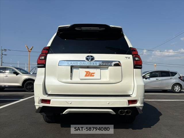 Toyota LAND CRUISER PRADO 2023-10 8336450-13