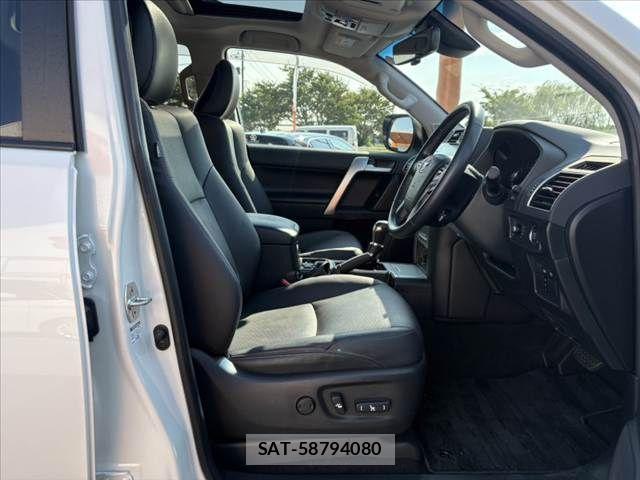 Toyota LAND CRUISER PRADO 2023-10 8336450-15