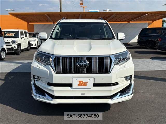 Toyota LAND CRUISER PRADO 2023-10 8336450-8