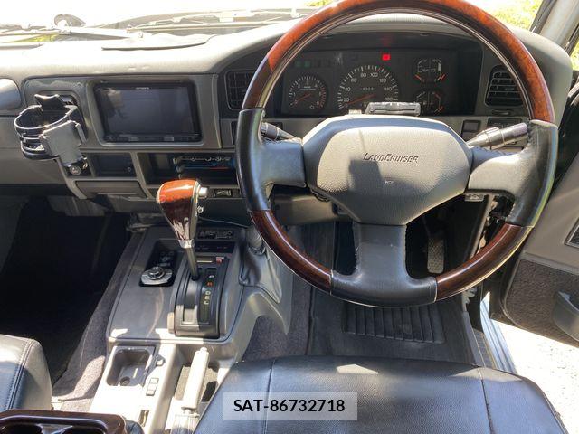 Toyota LAND CRUISER PRADO 1994-07 8336473-23