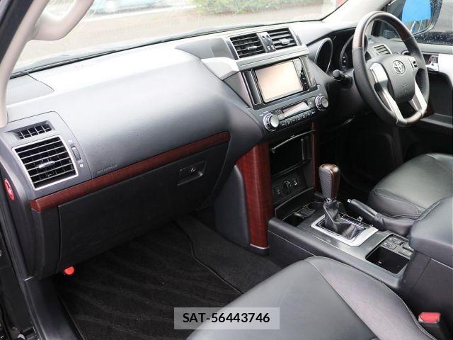 Toyota LAND CRUISER PRADO 2015-01 8336468-3