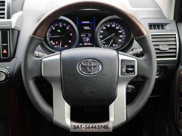 Toyota LAND CRUISER PRADO 2015-01 8336468-5