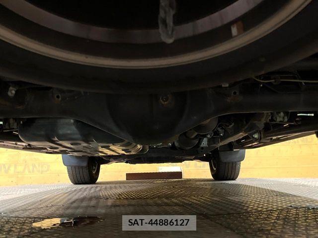 Toyota LAND CRUISER PRADO 2023-01 8336440-18