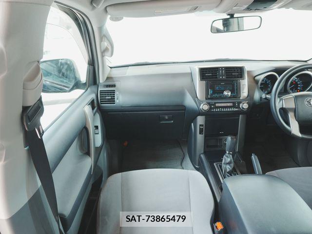 Toyota LAND CRUISER PRADO 2010-11 8336475-16