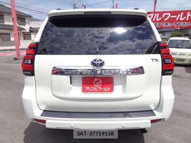Toyota LAND CRUISER PRADO 2022-12 8336460-9