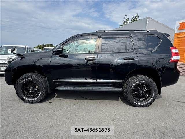 Toyota LAND CRUISER PRADO 2015-11 8336472-10