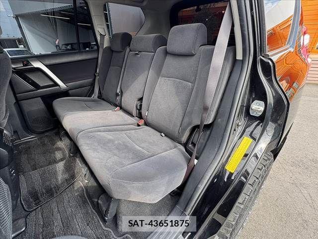 Toyota LAND CRUISER PRADO 2015-11 8336472-17