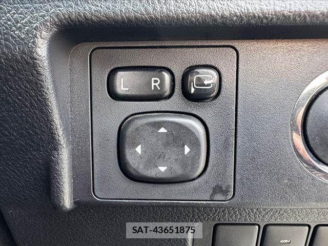 Toyota LAND CRUISER PRADO 2015-11 8336472-24