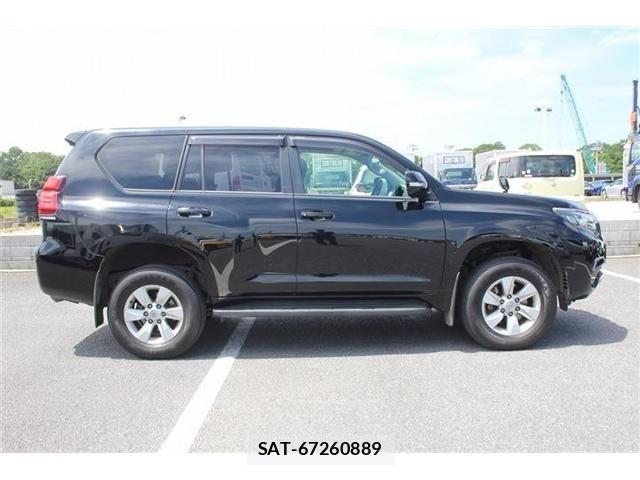Toyota LAND CRUISER PRADO 2017-12 8336469-13