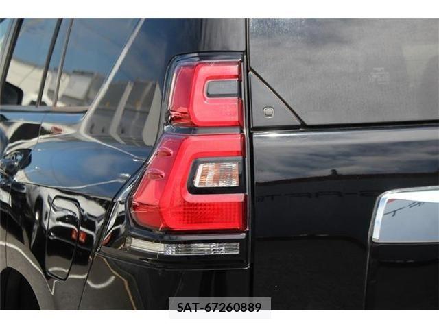 Toyota LAND CRUISER PRADO 2017-12 8336469-24