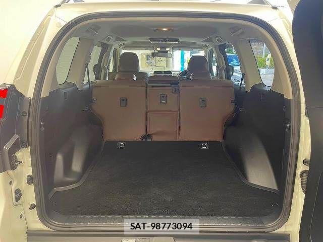 Toyota LAND CRUISER PRADO 2021-12 8336465-12