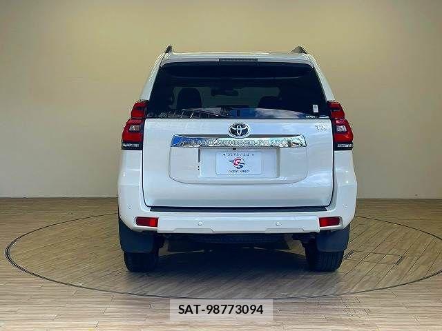 Toyota LAND CRUISER PRADO 2021-12 8336465-15