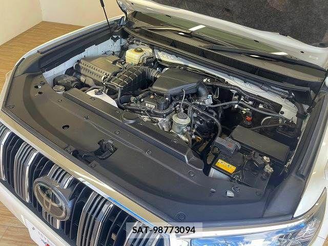 Toyota LAND CRUISER PRADO 2021-12 8336465-19