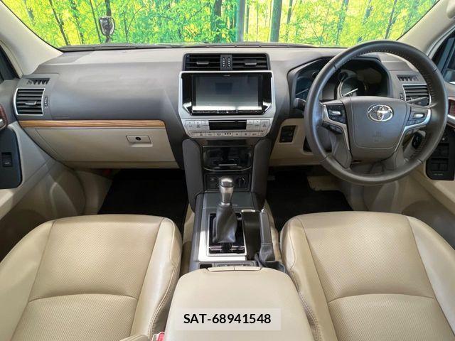 Toyota LAND CRUISER PRADO 2023-03 8336444-1