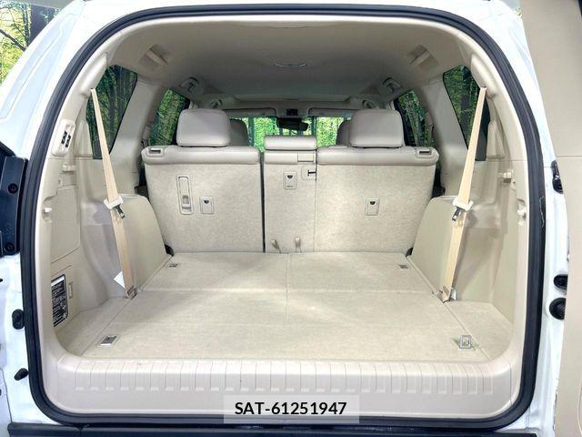 Toyota LAND CRUISER PRADO 2023-01 8336448-11