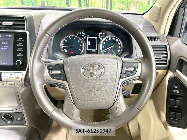 Toyota LAND CRUISER PRADO 2023-01 8336448-12