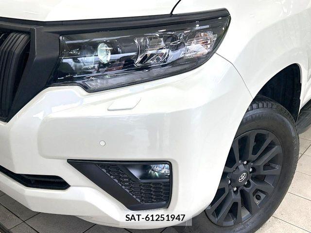Toyota LAND CRUISER PRADO 2023-01 8336448-13