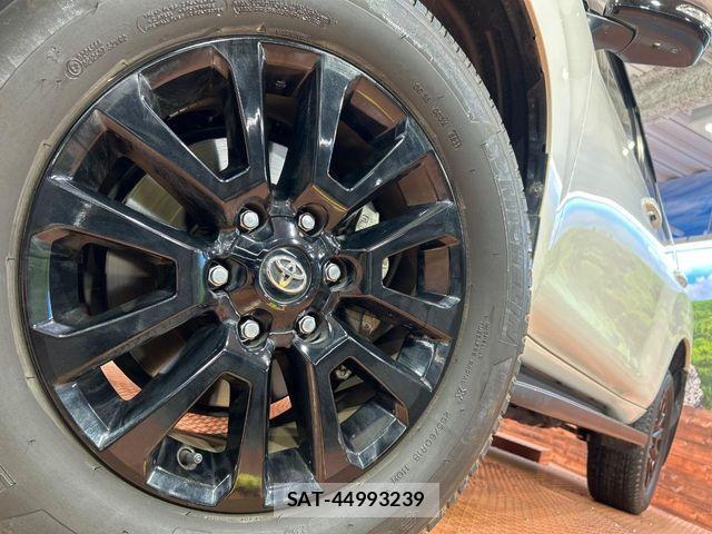Toyota LAND CRUISER PRADO 2021-08 8336446-13