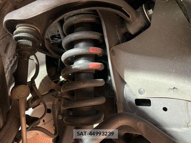 Toyota LAND CRUISER PRADO 2021-08 8336446-19