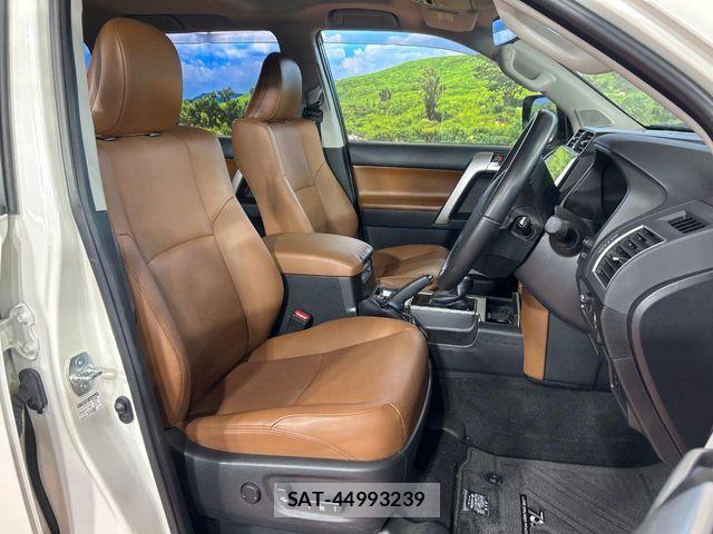 Toyota LAND CRUISER PRADO 2021-08 8336446-7