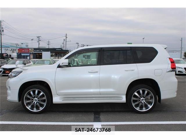 Toyota LAND CRUISER PRADO 2017-12 8336470-12