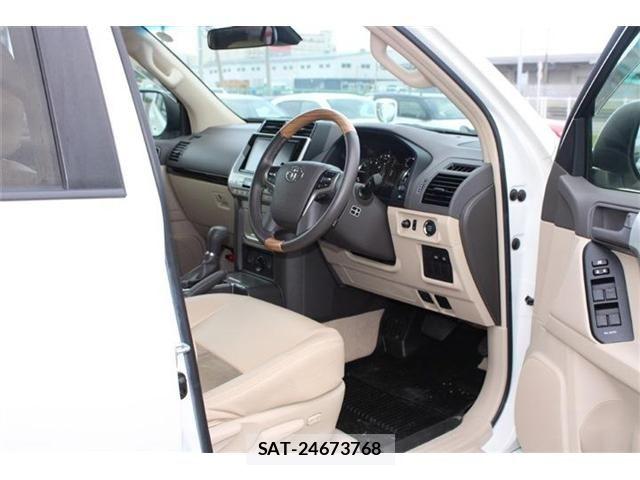 Toyota LAND CRUISER PRADO 2017-12 8336470-29