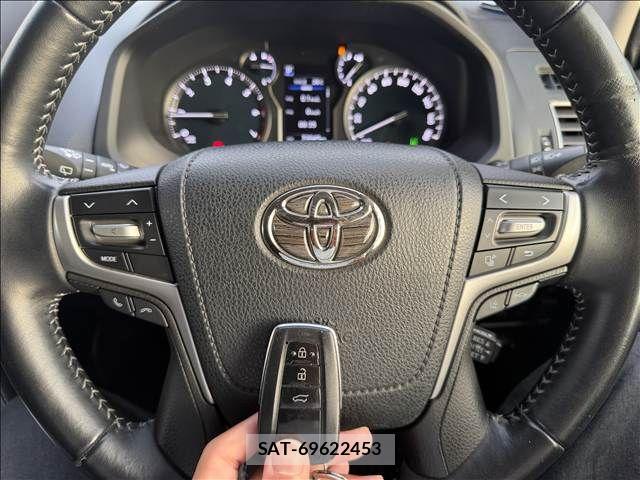 Toyota LAND CRUISER PRADO 2020-06 8336463-3