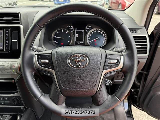 Toyota LAND CRUISER PRADO 2023-04 8336441-5