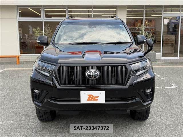 Toyota LAND CRUISER PRADO 2023-04 8336441-8