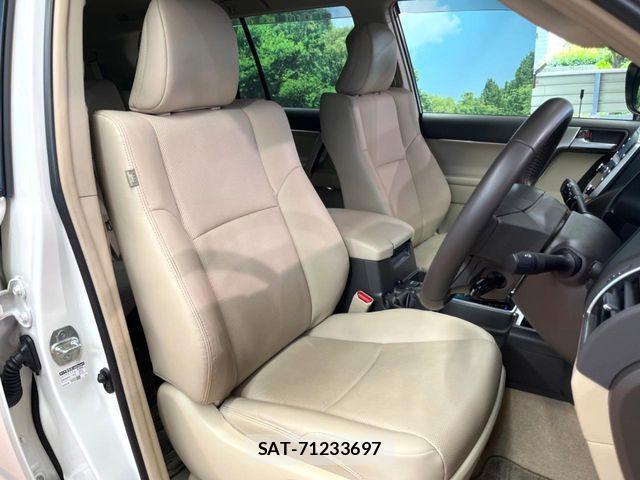 Toyota LAND CRUISER PRADO 2023-07 8336437-9
