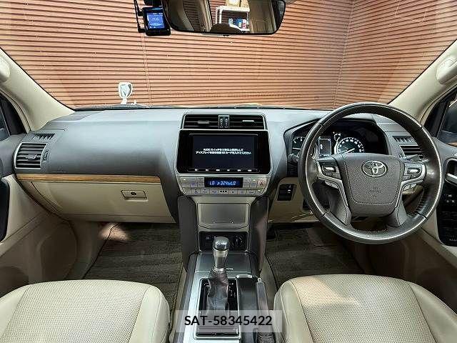 Toyota LAND CRUISER PRADO 2021-02 8336454-1