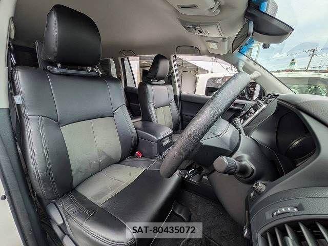 Toyota LAND CRUISER PRADO 2023-02 8336464-10