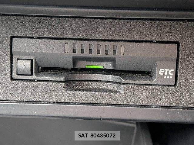 Toyota LAND CRUISER PRADO 2023-02 8336464-8