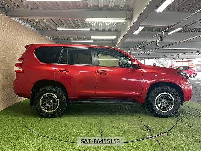 Toyota LAND CRUISER PRADO 2017-01 8336471-17
