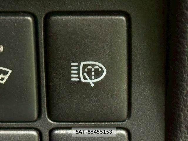 Toyota LAND CRUISER PRADO 2017-01 8336471-7