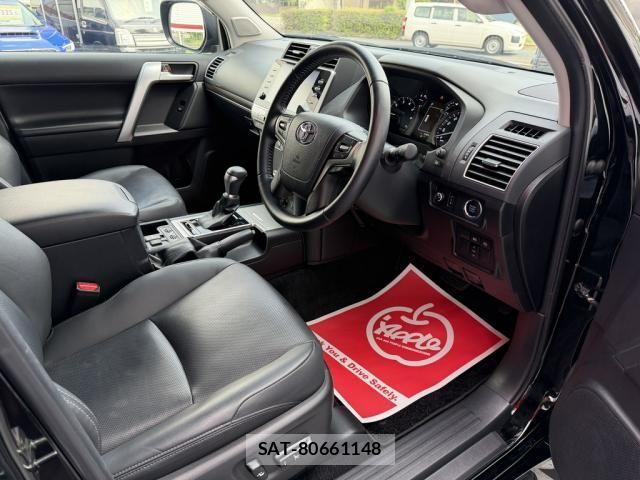 Toyota LAND CRUISER PRADO 2023-12 8336449-26