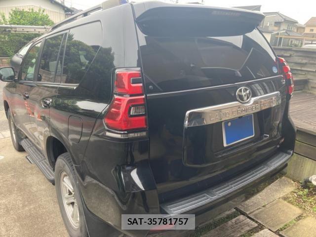 Toyota LAND CRUISER PRADO 2018-12 8335021-2