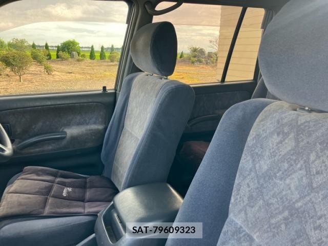 Toyota LAND CRUISER PRADO 1999-12 8336477-11