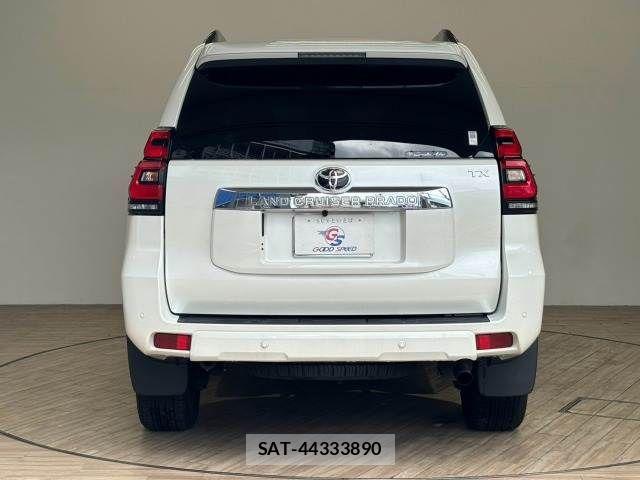 Toyota LAND CRUISER PRADO 2023-02 8335020-14