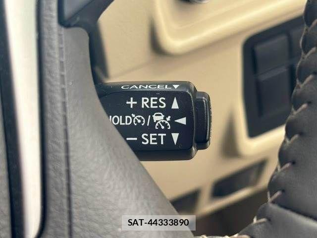 Toyota LAND CRUISER PRADO 2023-02 8335020-5