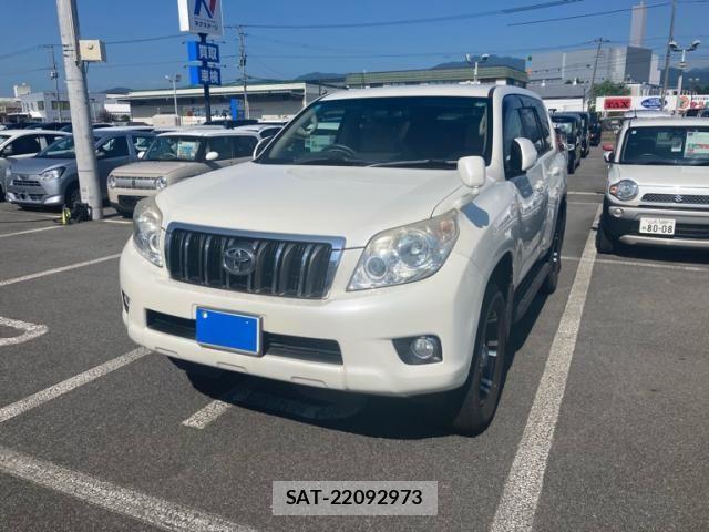 Toyota LAND CRUISER PRADO 2012-03 8336476-1