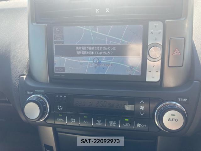Toyota LAND CRUISER PRADO 2012-03 8336476-23