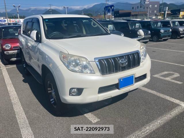 Toyota LAND CRUISER PRADO 2012-03 8336476-3