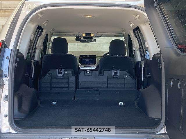 Toyota LAND CRUISER PRADO 2020-04 8336457-13