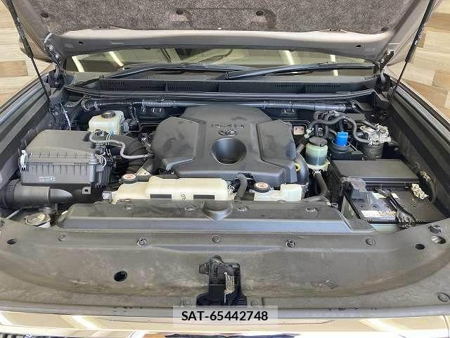 Toyota LAND CRUISER PRADO 2020-04 8336457-17