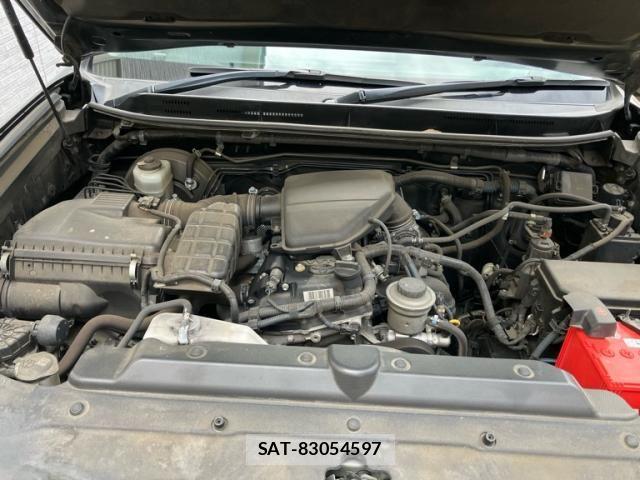 Toyota LAND CRUISER PRADO 2016-08 8354801-18