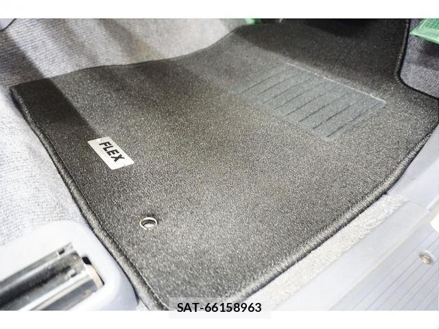 Toyota LAND CRUISER PRADO 2000-01 8354796-19