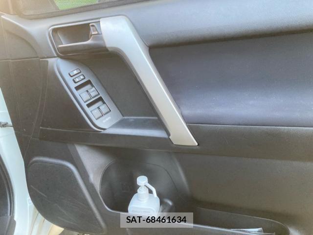 Toyota LAND CRUISER PRADO 2014-09 8354799-4
