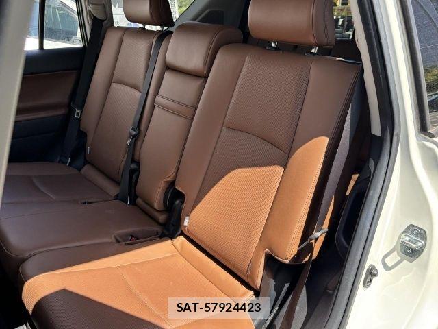 Toyota LAND CRUISER PRADO 2022-01 8354803-8